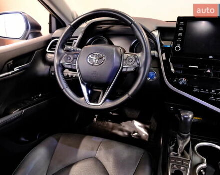 Тойота Камри 2021 в Одессе на Automoto.ua Белый Тойота Камри, объемом двигателя 2.5 л и пробегом 46 тыс. км за 29900 $, фото 53 на Automoto.ua