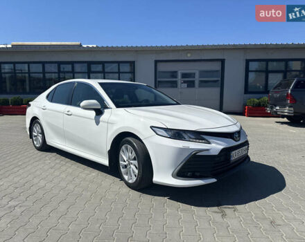 Білий Тойота Камрі, об'ємом двигуна 2.49 л та пробігом 113 тис. км за 30000 $, фото 53 на Automoto.ua