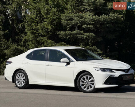 Белый Тойота Камри, объемом двигателя 2.5 л и пробегом 113 тыс. км за 29900 $, фото 5 на Automoto.ua