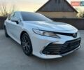 Белый Тойота Камри, объемом двигателя 2.49 л и пробегом 50 тыс. км за 32500 $, фото 1 на Automoto.ua