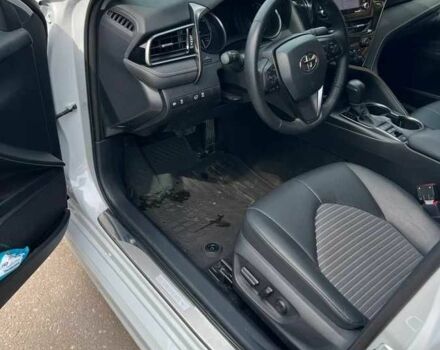 Білий Тойота Камрі, об'ємом двигуна 2.4 л та пробігом 70 тис. км за 23000 $, фото 10 на Automoto.ua