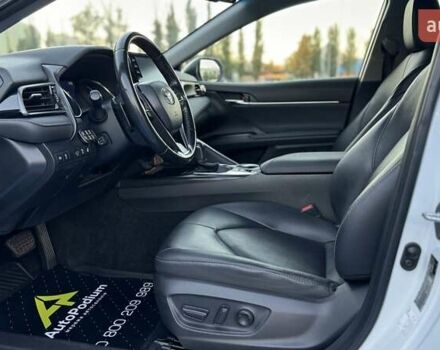 Білий Тойота Камрі, об'ємом двигуна 2.49 л та пробігом 95 тис. км за 34000 $, фото 13 на Automoto.ua