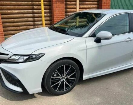 Білий Тойота Камрі, об'ємом двигуна 2.4 л та пробігом 70 тис. км за 23000 $, фото 3 на Automoto.ua