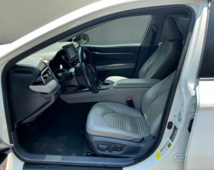 Белый Тойота Камри, объемом двигателя 2.5 л и пробегом 23 тыс. км за 8200 $, фото 9 на Automoto.ua