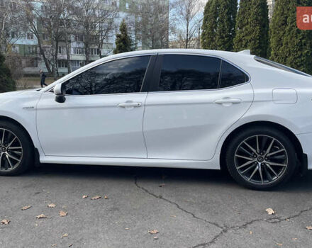 Белый Тойота Камри, объемом двигателя 2.49 л и пробегом 114 тыс. км за 23500 $, фото 8 на Automoto.ua