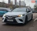 Білий Тойота Камрі, об'ємом двигуна 3.5 л та пробігом 35 тис. км за 35500 $, фото 1 на Automoto.ua