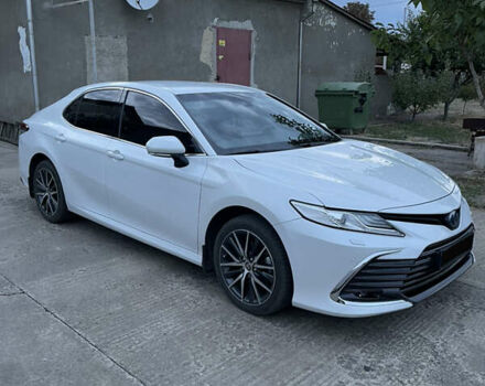 Тойота Камри 2021 в Одессе на Automoto.ua Белый Тойота Камри, объемом двигателя 2.49 л и пробегом 67 тыс. км за 32777 $, фото 1 на Automoto.ua