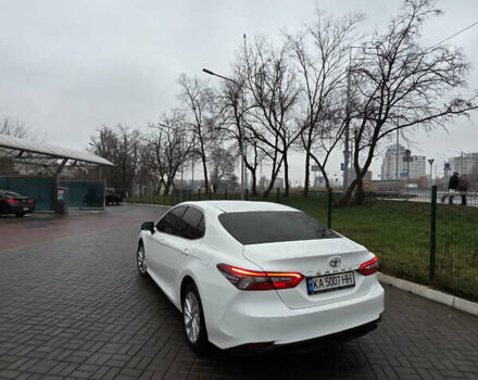 Белый Тойота Камри, объемом двигателя 2.49 л и пробегом 93 тыс. км за 26555 $, фото 7 на Automoto.ua