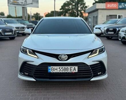 Белый Тойота Камри, объемом двигателя 2.49 л и пробегом 123 тыс. км за 23000 $, фото 7 на Automoto.ua
