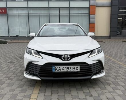 Тойота Камри 2021 в Хмельницком на Automoto.ua Белый Тойота Камри, объемом двигателя 2.5 л и пробегом 68 тыс. км за 22900 $, фото 2 на Automoto.ua