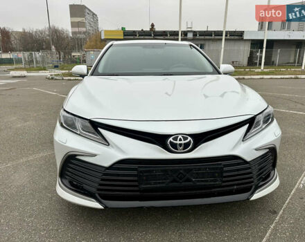 Білий Тойота Камрі, об'ємом двигуна 2.49 л та пробігом 72 тис. км за 26300 $, фото 1 на Automoto.ua