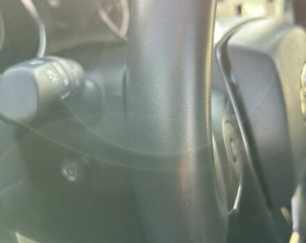 Белый Тойота Камри, объемом двигателя 2.49 л и пробегом 15 тыс. км за 37000 $, фото 32 на Automoto.ua