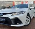 Белый Тойота Камри, объемом двигателя 2.49 л и пробегом 132 тыс. км за 28800 $, фото 1 на Automoto.ua