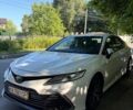 Білий Тойота Камрі, об'ємом двигуна 2.49 л та пробігом 271 тис. км за 25250 $, фото 1 на Automoto.ua