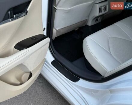 Білий Тойота Камрі, об'ємом двигуна 2.49 л та пробігом 98 тис. км за 31999 $, фото 34 на Automoto.ua