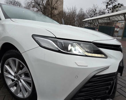 Белый Тойота Камри, объемом двигателя 2.49 л и пробегом 93 тыс. км за 26555 $, фото 19 на Automoto.ua