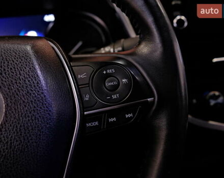 Тойота Камри 2021 в Одессе на Automoto.ua Белый Тойота Камри, объемом двигателя 2.5 л и пробегом 46 тыс. км за 29900 $, фото 31 на Automoto.ua