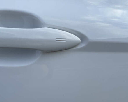 Белый Тойота Камри, объемом двигателя 2.49 л и пробегом 114 тыс. км за 23500 $, фото 18 на Automoto.ua