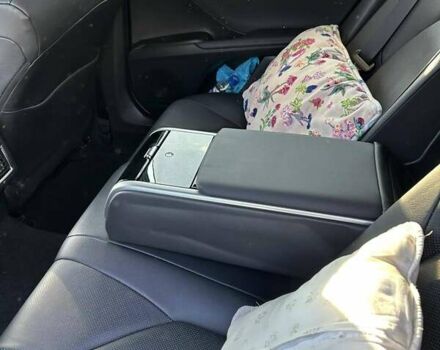 Белый Тойота Камри, объемом двигателя 2.49 л и пробегом 15 тыс. км за 37000 $, фото 25 на Automoto.ua