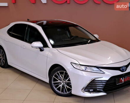 Тойота Камри 2021 в Одессе на Automoto.ua Белый Тойота Камри, объемом двигателя 2.5 л и пробегом 46 тыс. км за 29900 $, фото 4 на Automoto.ua