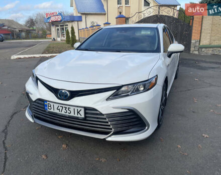 Белый Тойота Камри, объемом двигателя 2.49 л и пробегом 114 тыс. км за 23500 $, фото 2 на Automoto.ua
