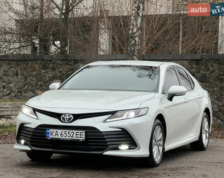 Білий Тойота Камрі, об'ємом двигуна 2.49 л та пробігом 46 тис. км за 27800 $, фото 2 на Automoto.ua