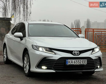 Белый Тойота Камри, объемом двигателя 2.49 л и пробегом 46 тыс. км за 28500 $, фото 5 на Automoto.ua