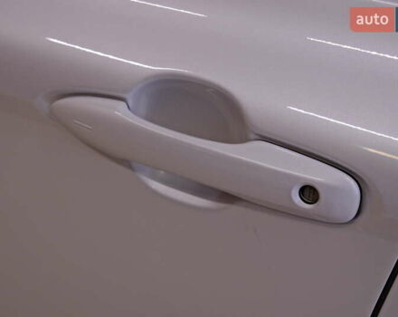 Тойота Камри 2021 в Одессе на Automoto.ua Белый Тойота Камри, объемом двигателя 2.5 л и пробегом 46 тыс. км за 29900 $, фото 16 на Automoto.ua