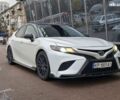 Білий Тойота Камрі, об'ємом двигуна 3.5 л та пробігом 35 тис. км за 35500 $, фото 1 на Automoto.ua