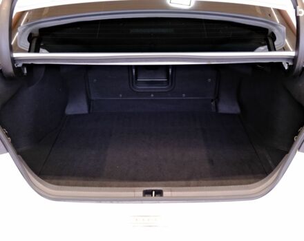 Тойота Камри 2021 в Одессе на Automoto.ua Белый Тойота Камри, объемом двигателя 2.5 л и пробегом 46 тыс. км за 29900 $, фото 8 на Automoto.ua