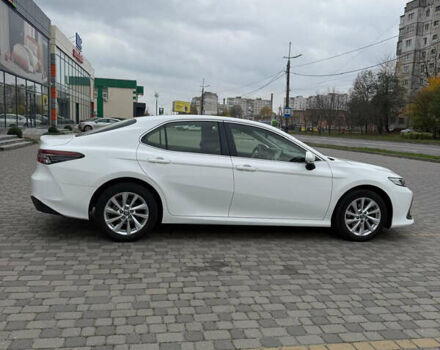 Тойота Камри 2021 в Хмельницком на Automoto.ua Белый Тойота Камри, объемом двигателя 2.49 л и пробегом 68 тыс. км за 22900 $, фото 5 на Automoto.ua