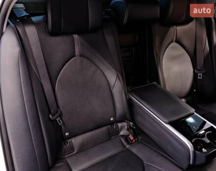 Тойота Камри 2021 в Одессе на Automoto.ua Белый Тойота Камри, объемом двигателя 2.5 л и пробегом 46 тыс. км за 29900 $, фото 45 на Automoto.ua