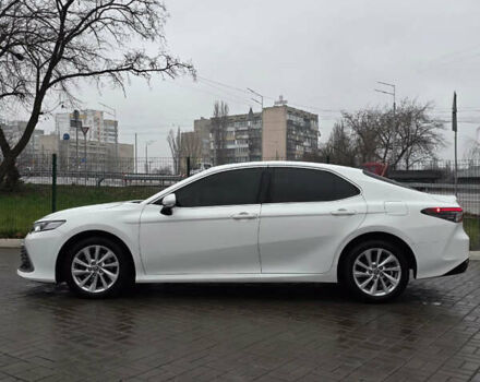 Белый Тойота Камри, объемом двигателя 2.49 л и пробегом 93 тыс. км за 26555 $, фото 25 на Automoto.ua