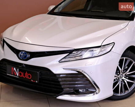 Тойота Камри 2021 в Одессе на Automoto.ua Белый Тойота Камри, объемом двигателя 2.5 л и пробегом 46 тыс. км за 29900 $, фото 10 на Automoto.ua