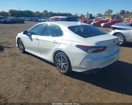 Белый Тойота Камри, объемом двигателя 2.5 л и пробегом 47 тыс. км за 9300 $, фото 2 на Automoto.ua