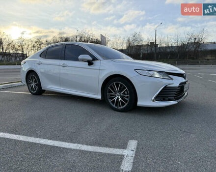 Белый Тойота Камри, объемом двигателя 2.5 л и пробегом 52 тыс. км за 39000 $, фото 28 на Automoto.ua