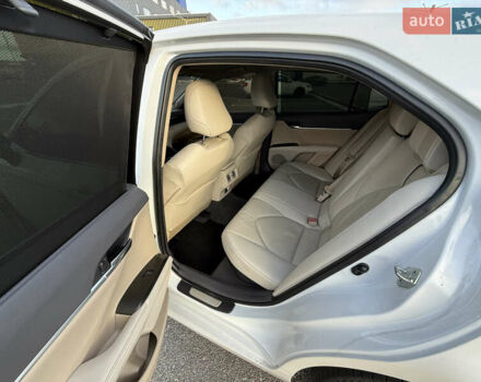 Белый Тойота Камри, объемом двигателя 2.5 л и пробегом 52 тыс. км за 39000 $, фото 34 на Automoto.ua