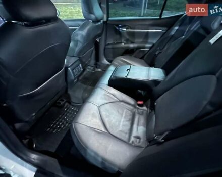 Білий Тойота Камрі, об'ємом двигуна 2.49 л та пробігом 128 тис. км за 29999 $, фото 6 на Automoto.ua