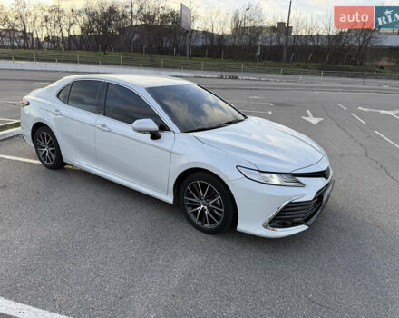 Белый Тойота Камри, объемом двигателя 2.5 л и пробегом 52 тыс. км за 39000 $, фото 31 на Automoto.ua