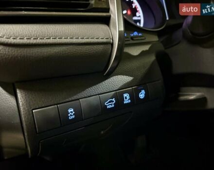 Білий Тойота Камрі, об'ємом двигуна 2.49 л та пробігом 74 тис. км за 28950 $, фото 31 на Automoto.ua