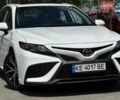 Белый Тойота Камри, объемом двигателя 2.49 л и пробегом 41 тыс. км за 26500 $, фото 1 на Automoto.ua