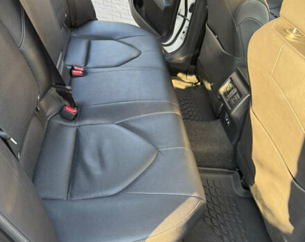 Белый Тойота Камри, объемом двигателя 2.49 л и пробегом 95 тыс. км за 32000 $, фото 17 на Automoto.ua