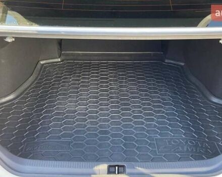 Белый Тойота Камри, объемом двигателя 2.49 л и пробегом 19 тыс. км за 29500 $, фото 9 на Automoto.ua