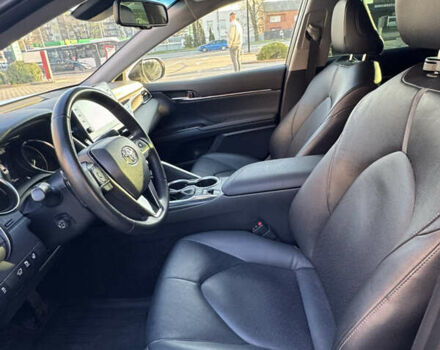 Белый Тойота Камри, объемом двигателя 2.49 л и пробегом 95 тыс. км за 32000 $, фото 9 на Automoto.ua