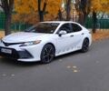 Белый Тойота Камри, объемом двигателя 2.49 л и пробегом 67 тыс. км за 26555 $, фото 1 на Automoto.ua
