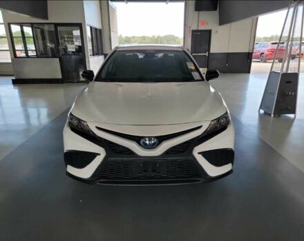 Белый Тойота Камри, объемом двигателя 2.5 л и пробегом 12 тыс. км за 10500 $, фото 1 на Automoto.ua