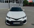 Белый Тойота Камри, объемом двигателя 2.49 л и пробегом 44 тыс. км за 31200 $, фото 1 на Automoto.ua
