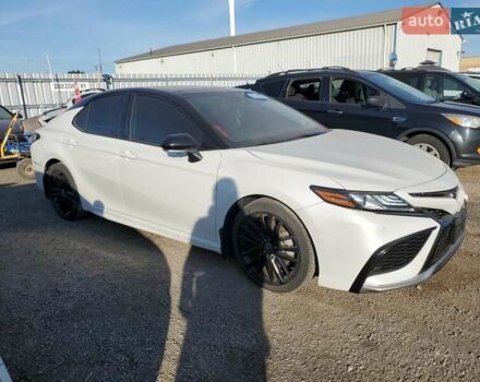Белый Тойота Камри, объемом двигателя 3.5 л и пробегом 23 тыс. км за 10050 $, фото 3 на Automoto.ua