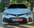 Тойота Камрі 2022 у Києві на Automoto.ua Білий Тойота Камрі, об'ємом двигуна 2.5 л та пробігом 51 тис. км за 39590 $, фото 2 на Automoto.ua