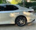 Тойота Камрі 2022 у Києві на Automoto.ua Білий Тойота Камрі, об'ємом двигуна 2.5 л та пробігом 51 тис. км за 39590 $, фото 13 на Automoto.ua